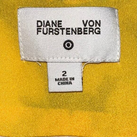 NWT Diane Von Furstenberg for Target 90s Yellow Poppy Floral Mini Dress Size 2 - Picture 3 of 13